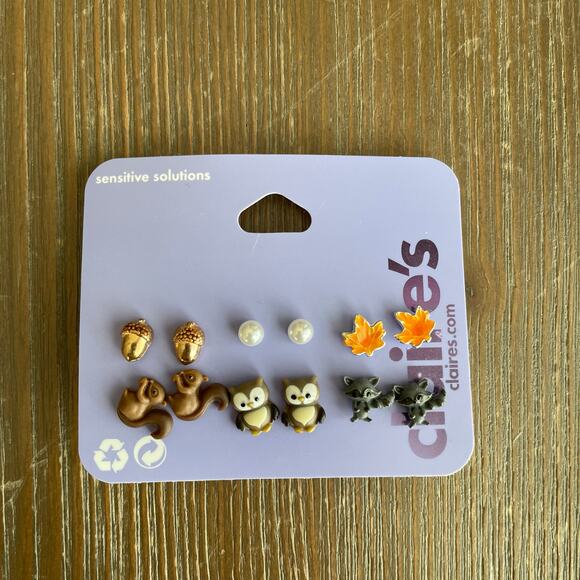 Claire's Woodland Creatures Earring Set of Six Pairs Squirrel, Owl, Raccoon NEW - Picture 1 of 3